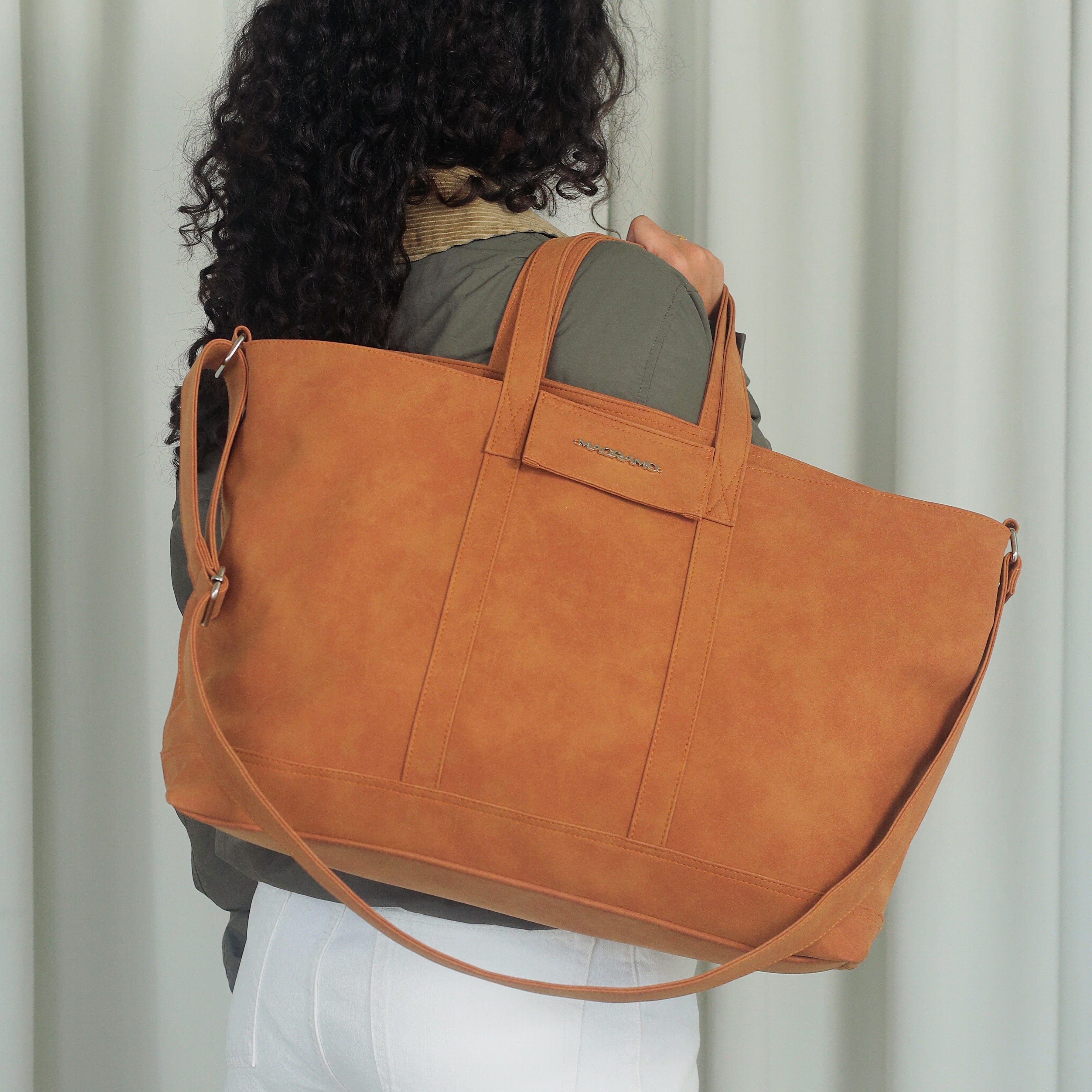 Nomad Tote - Washed Tan